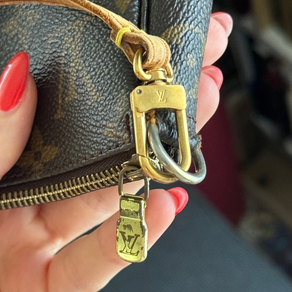 Louis Vuitton Pochette MADE IN FRANCE 🇫🇷 - Picture 12 of 14